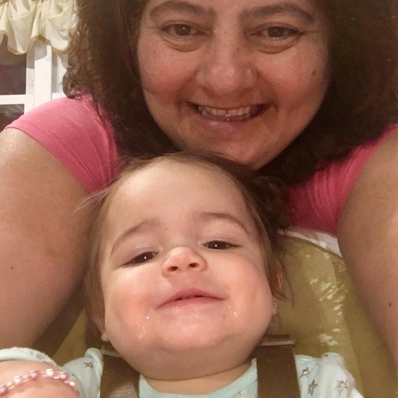 Meet your Posher, Maristela - Picture 1 of 1